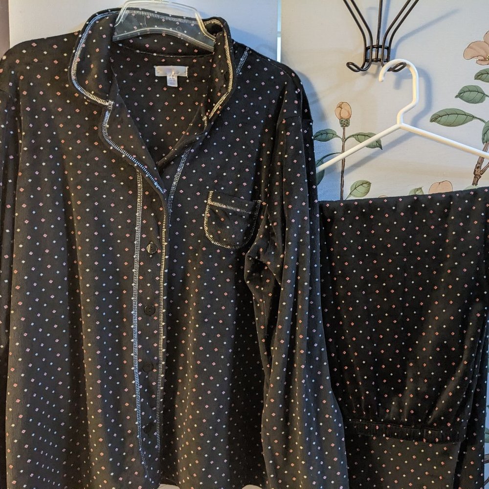Velour pajama set, top and pants Secret Treasures